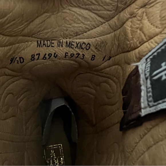 Frye Billy Pull On Boots Western Cowboy New 9D - Picture 7 of 9